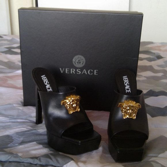 LA MEDUSA PLATFORM MULES - Picture 1 of 5